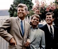 /data/news/19614/file/realname/images/20180606t135817888cnsrobertkennedy.jpg