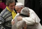 Pope: Like expectant moms, live in joyful expectation of embracing God