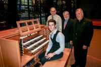 /data/news/18298/file/realname/images/p01holyfamilyorganconcert151129494043458.jpg