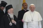Pope applauds patriarch's call to protect the planet, protect people