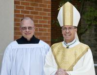 /data/news/7890/file/realname/images/bishop_thompson.jpg